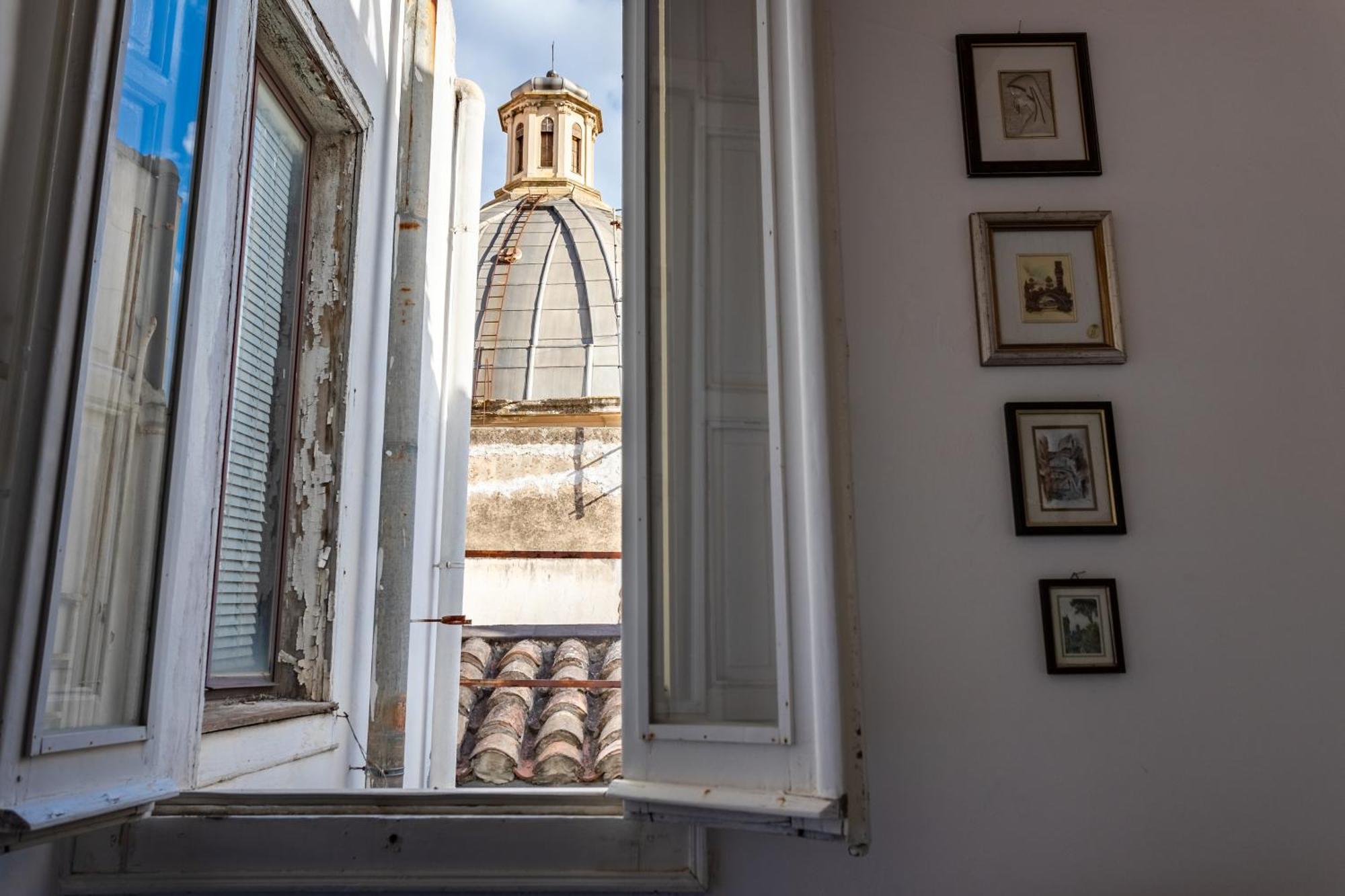 La Dolce Vita Cagliari Bagian luar foto